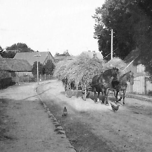 Dorfstraße, Dolgen, Kreis Dramburg, Pommern,