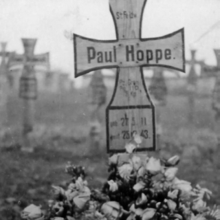 Ruhestätte von Paul Hoppe auf dem Feldfriedhof bei Gorlovka Grab, Feldfriedhof, Paul Hoppe, Gorlovka, Russland,